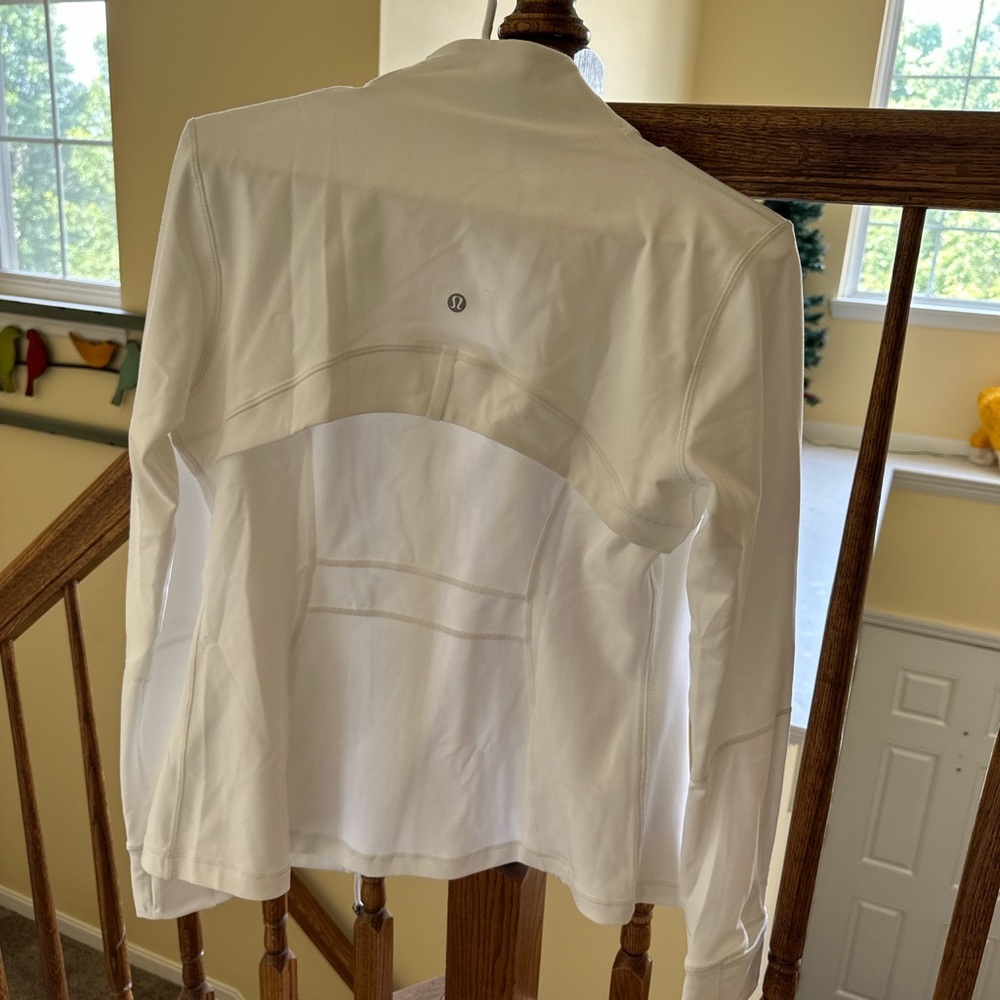 white lululemon define jacket